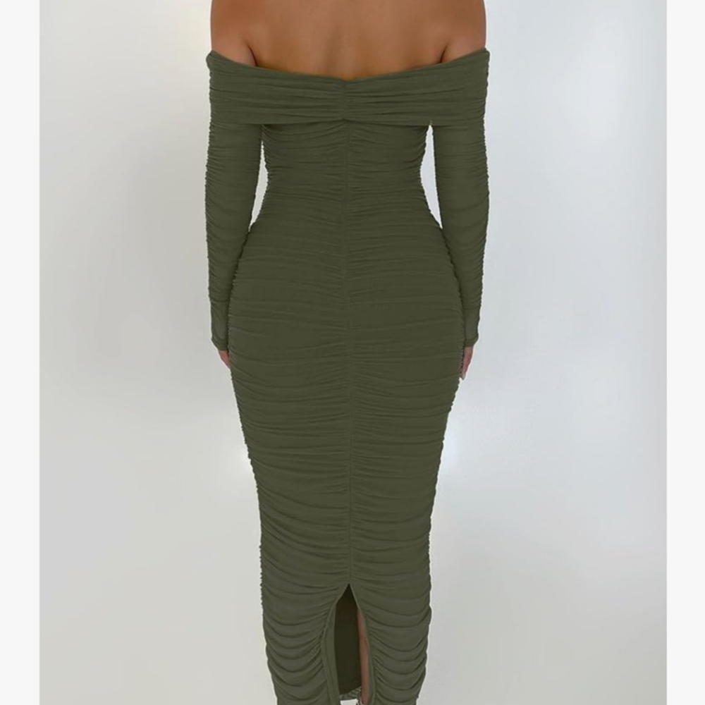 PRETTYGARDEN Fall Off Shoulder Maxi Bodycon Long Sleeve Ruched Fitted Club Dress - Picture 2 of 5